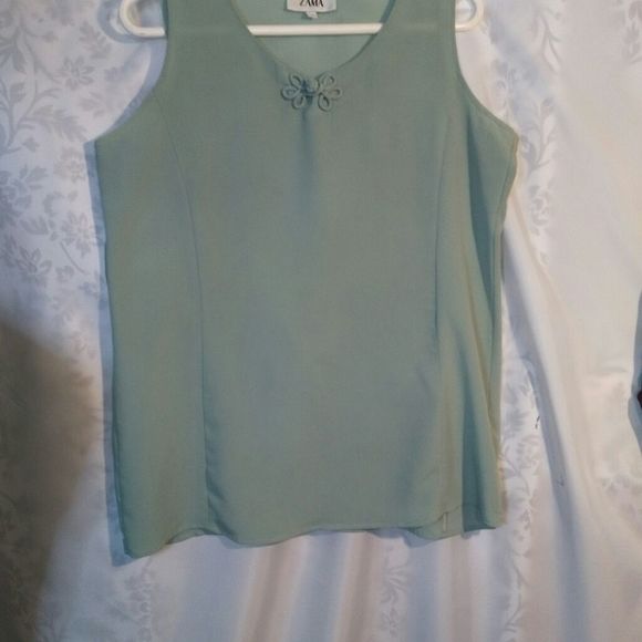 Zama light green sleeveless blouse 3 for $30 + 15% discount - Picture 12 of 13